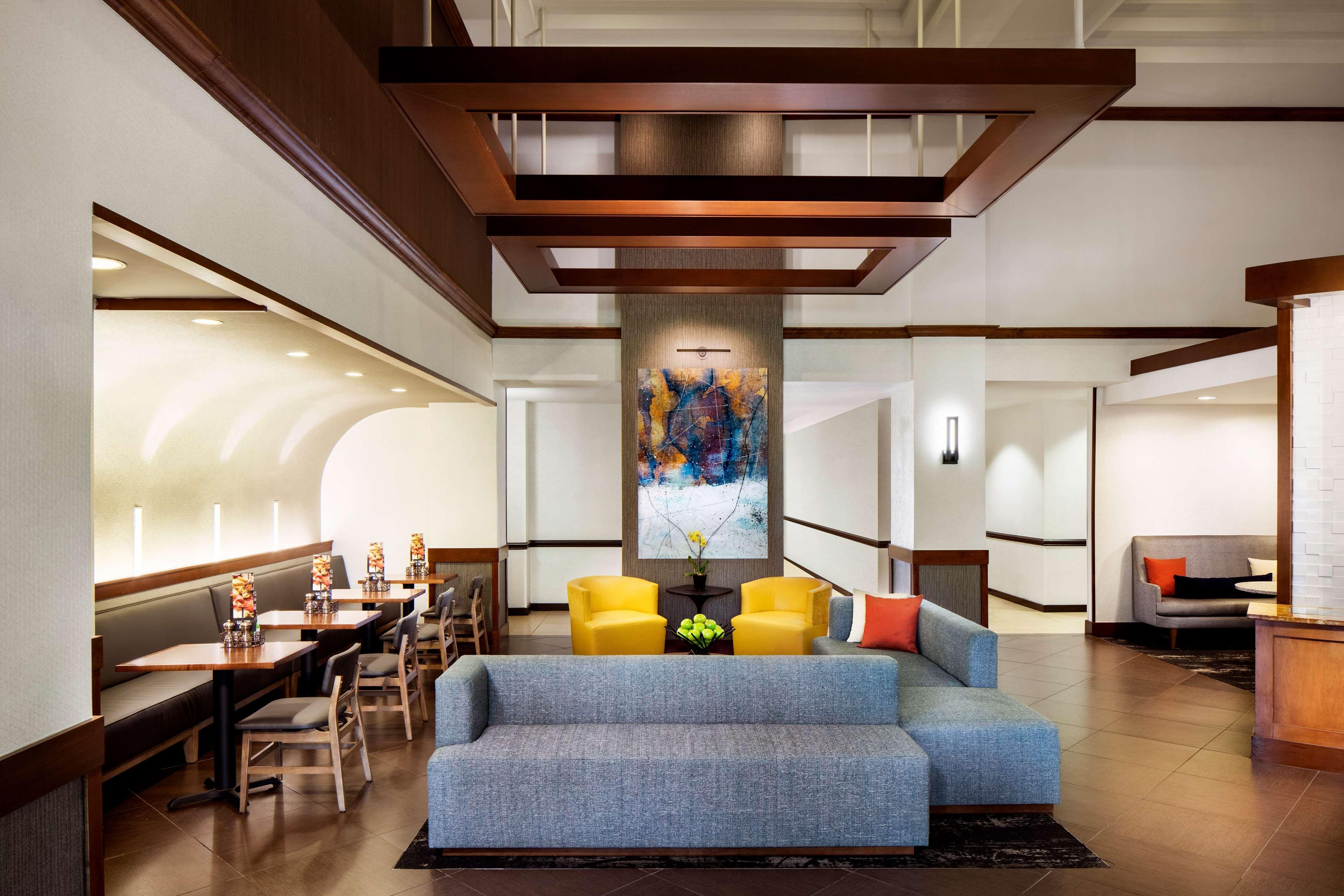 Hyatt Place Dallas Park Central Bagian luar foto