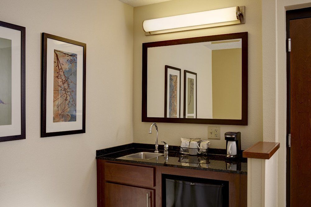 Hyatt Place Dallas Park Central Bagian luar foto